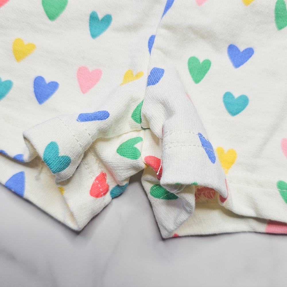 Babies Cream Long Sleeve Set w/ Multi-colored Hearts for Sz 12 Months - Picture 6 of 7